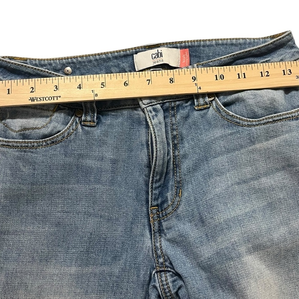 Cabi High Rise Straight Leg Jeans Light Wash Distressed Denim Women’s Size 2 - Picture 4 of 7